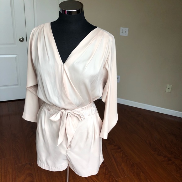 BCBGeneration Wrap Romper in Cream - Picture 4 of 4